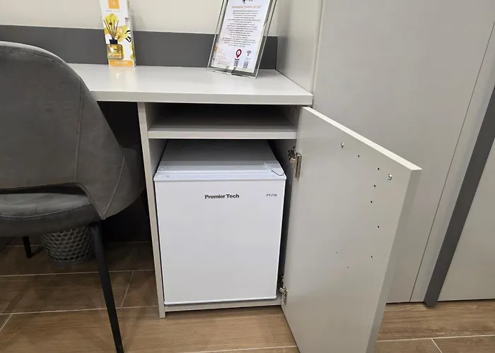 Il Corsiero Del Sole Pensjonat Neapol